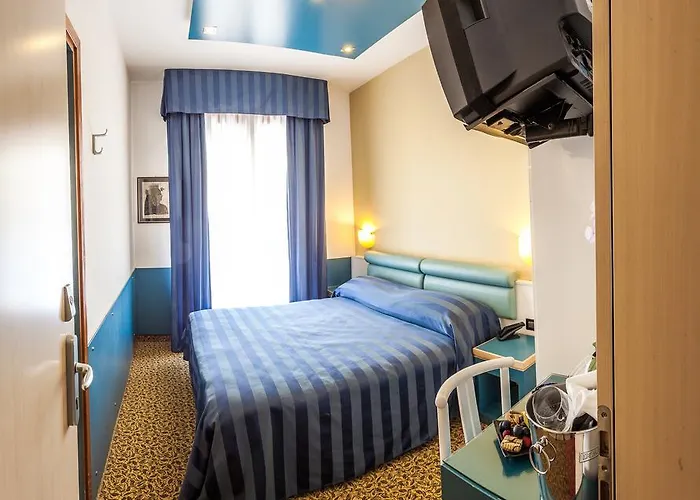 Christian Hotel