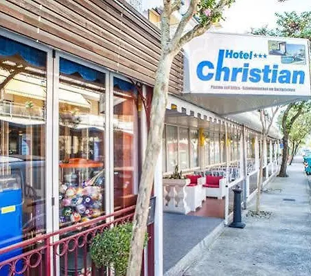 فندق Christian